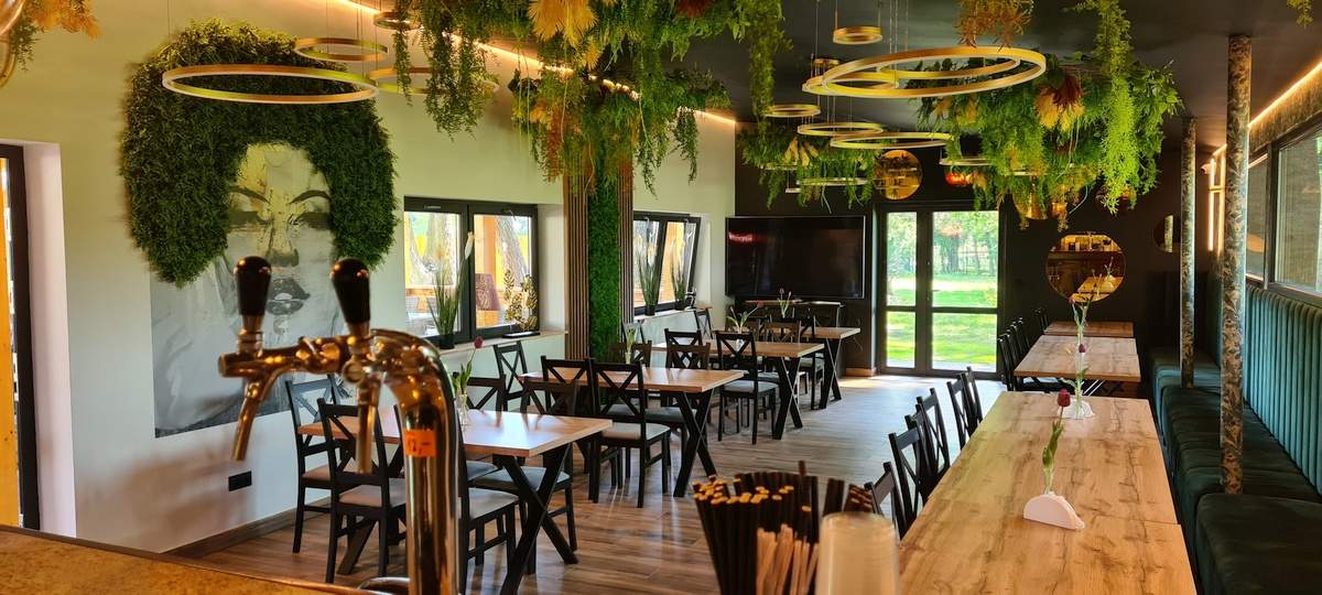 Smaczna kuchnia domowa w Ośrodku Uroczysko – dania regionalne i catering