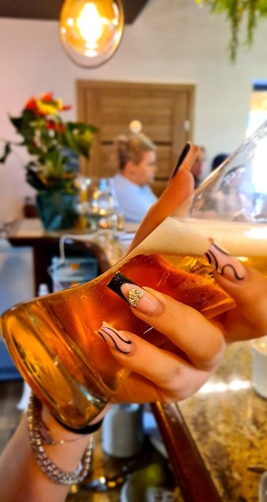 Smaczna kuchnia domowa w Ośrodku Uroczysko – dania regionalne i catering